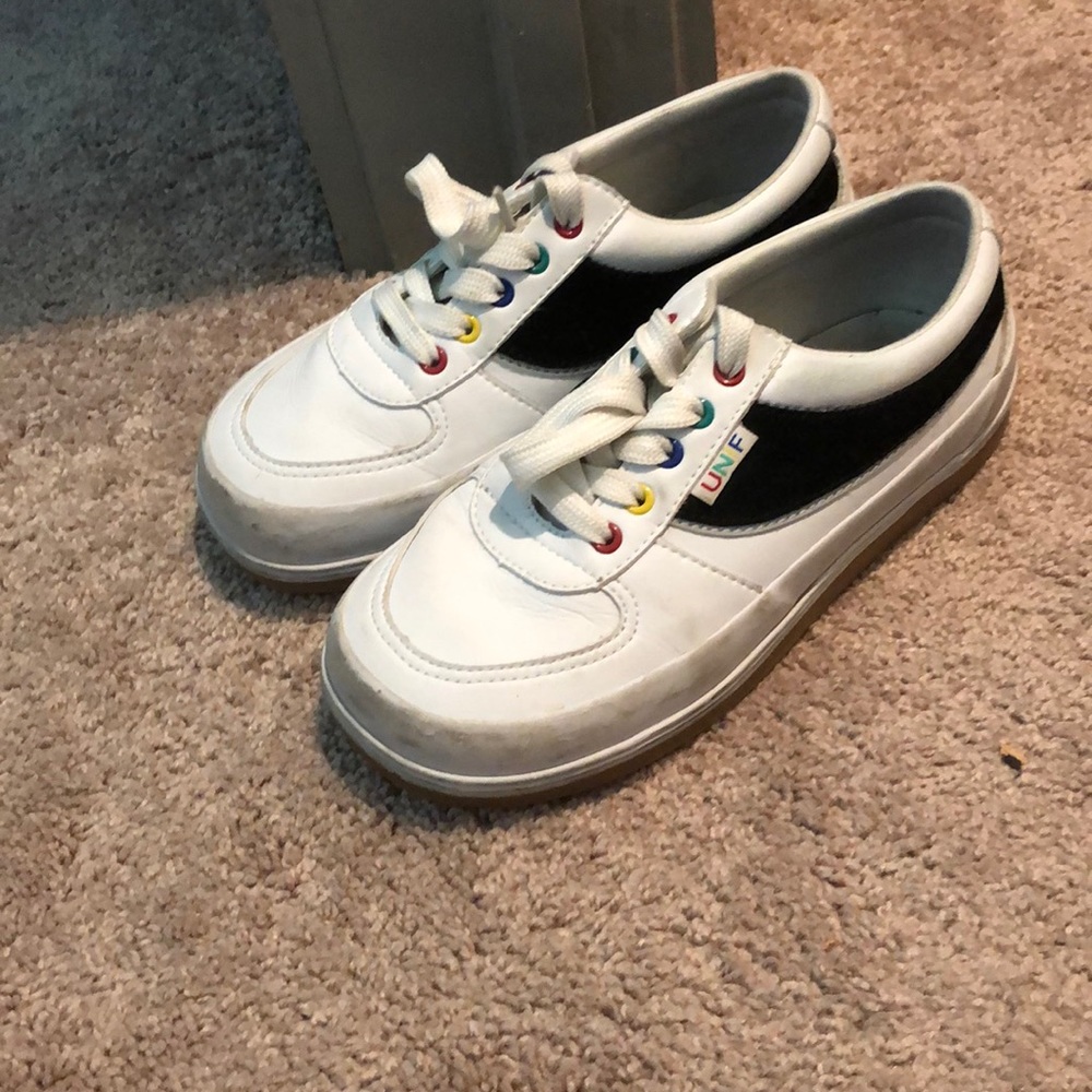 UNIF Sneakers